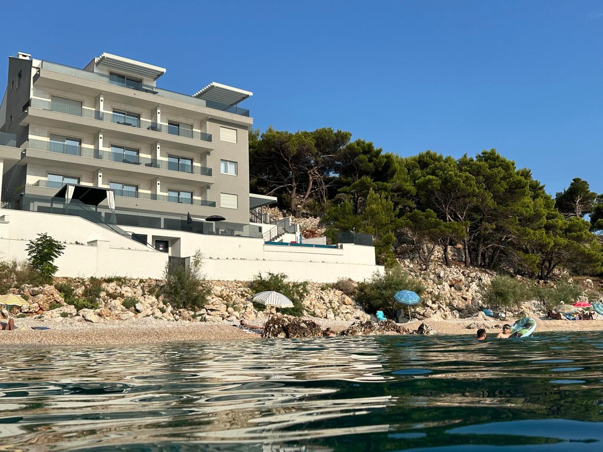 Adria Miris Apartments ドラスニセ エクステリア 写真