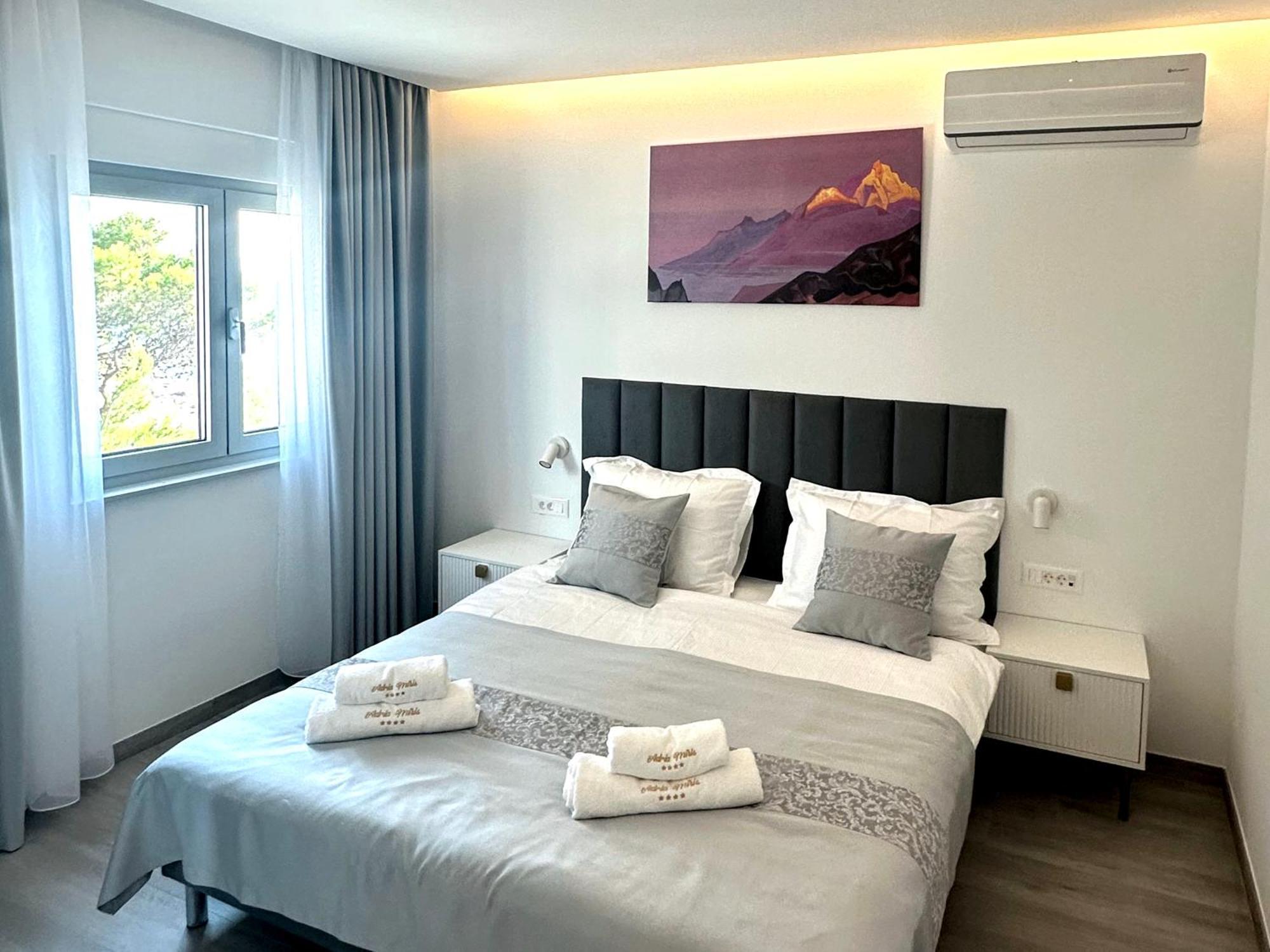 Adria Miris Apartments ドラスニセ エクステリア 写真